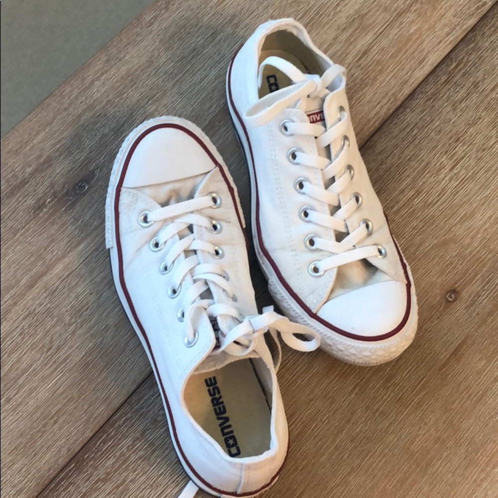 Converse sneakers used in good condition good price;))
